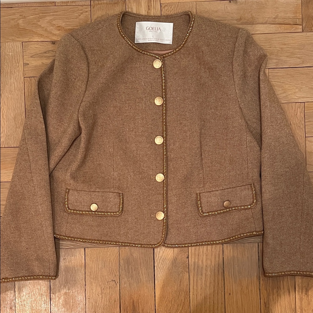 NWT Goelia Women's Camel Tan Blazer with Gold Buttons Trim Sz L